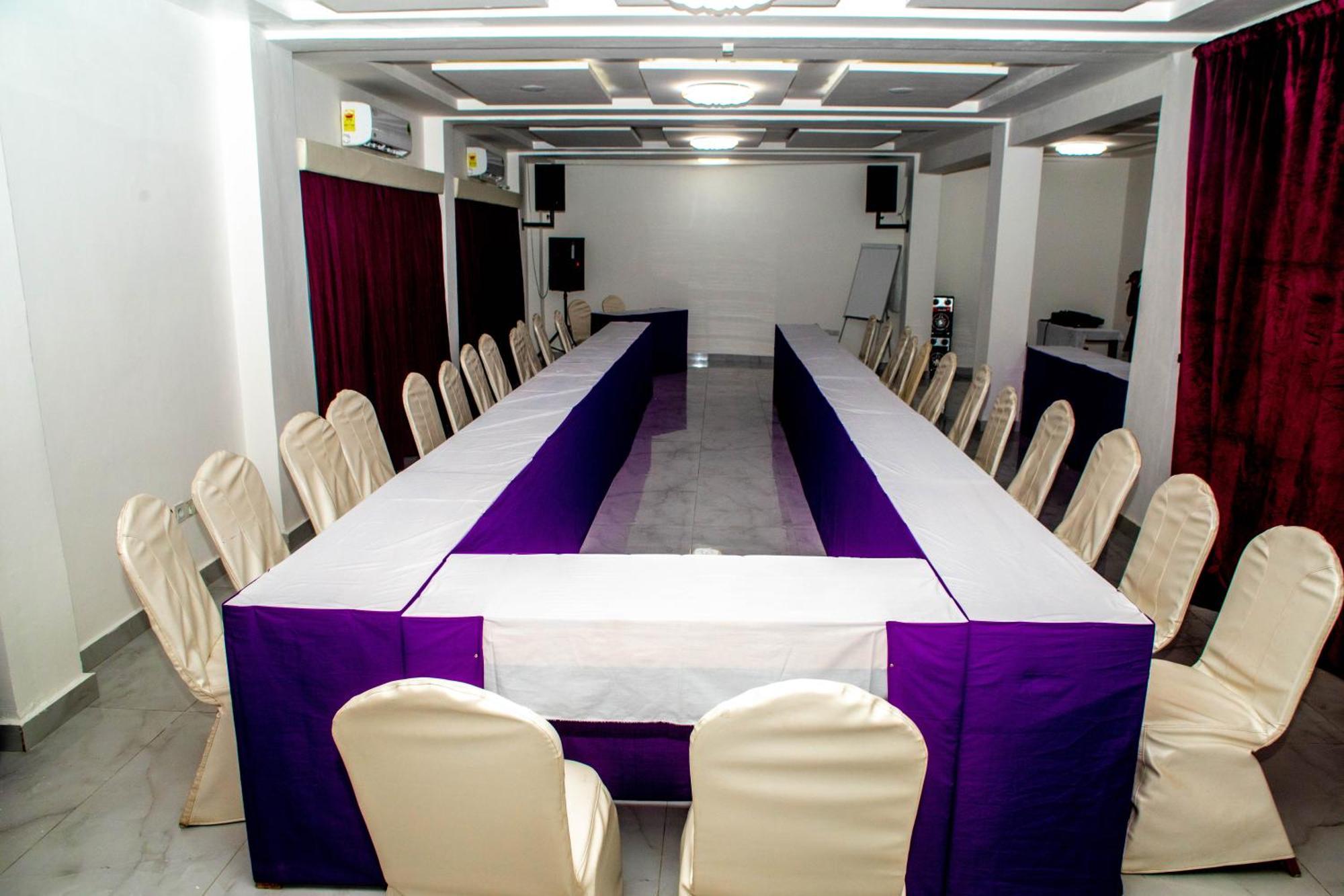 Hotel Les Orchidees Cotonou Exterior foto