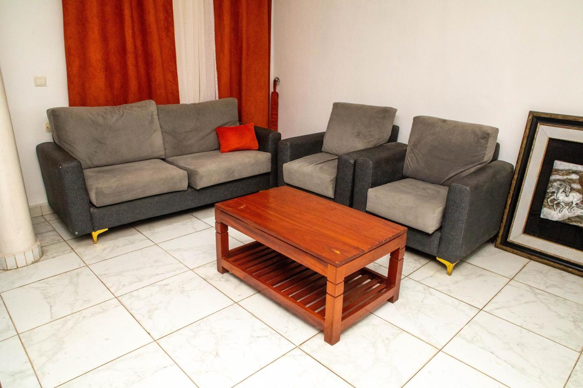 Hotel Les Orchidees Cotonou Exterior foto