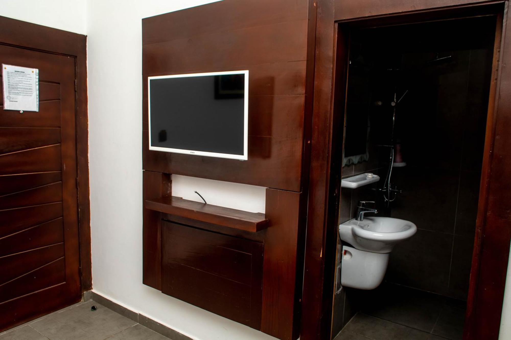 Hotel Les Orchidees Cotonou Zimmer foto
